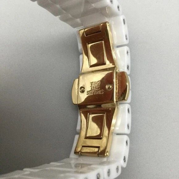 Isaac Mizrahi Live Womens Watch 36mm White Dial Crystals New Battery 6.75" - Picture 10 of 14